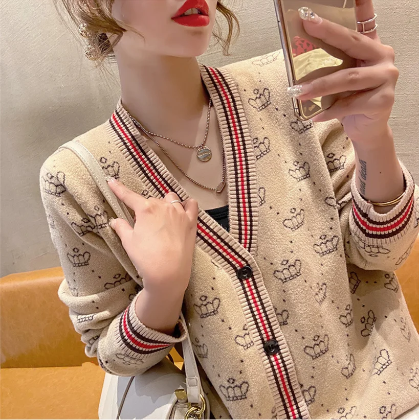 

High quality designer crown embroidered cardigan long sleeve single breasted contrast sweater button mesh