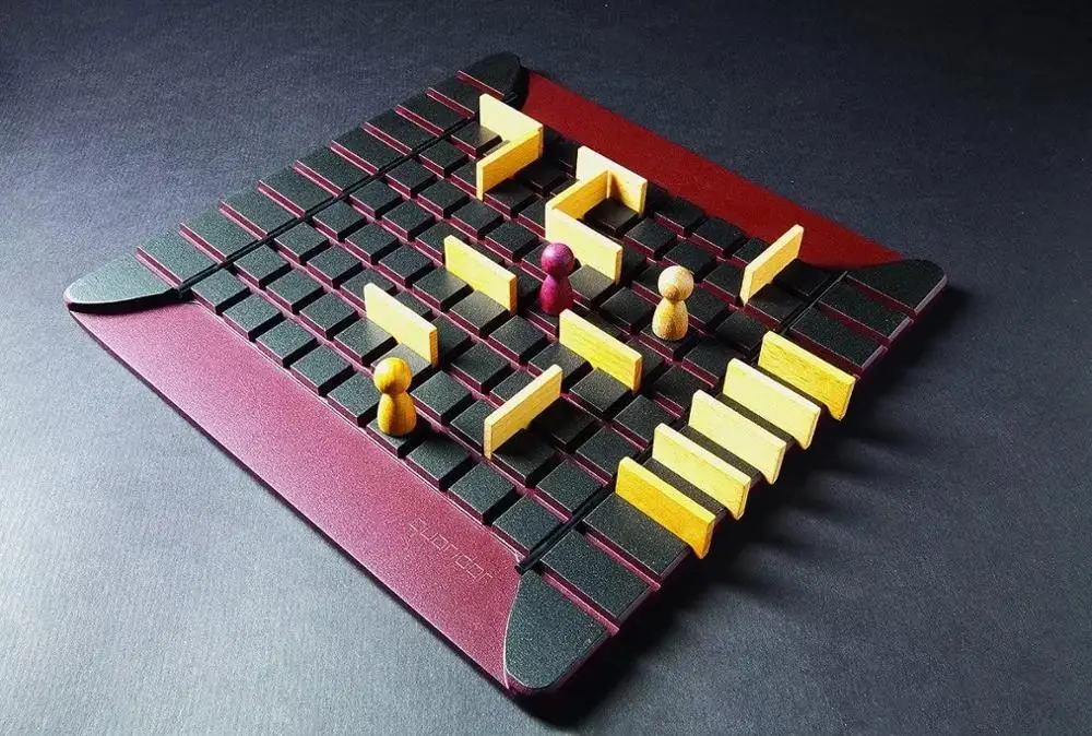 

2020 New Quoridor Strategy Family Game For Adults Interactive Toy