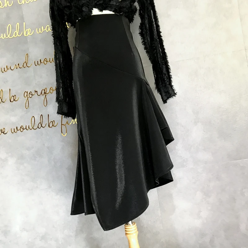 Винтажная юбка-трапеция с разрезом по бокам высокой талией и асимметричными