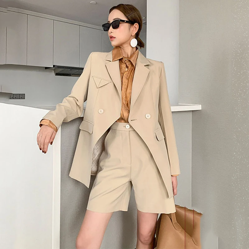 

[DEAT] Wide Leg Khaki Big Size Shorts Two Piece Suit New Notched Neck Long Sleeve Loose Women Fashion Spring summer 2021 GX1053