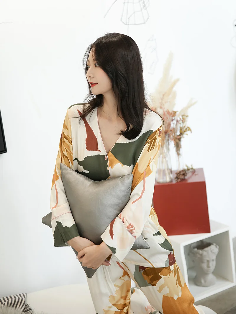 Autumn Ink Printing V-neck Long-sleeved and Long Trousers Suit Sleepwear for Ladies Large Size Cardigan Home Two-piece Clothes
