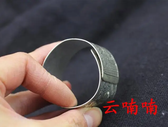 Серебряный цилиндрический браслет Miao с регулируемой ручкой | Украшения и