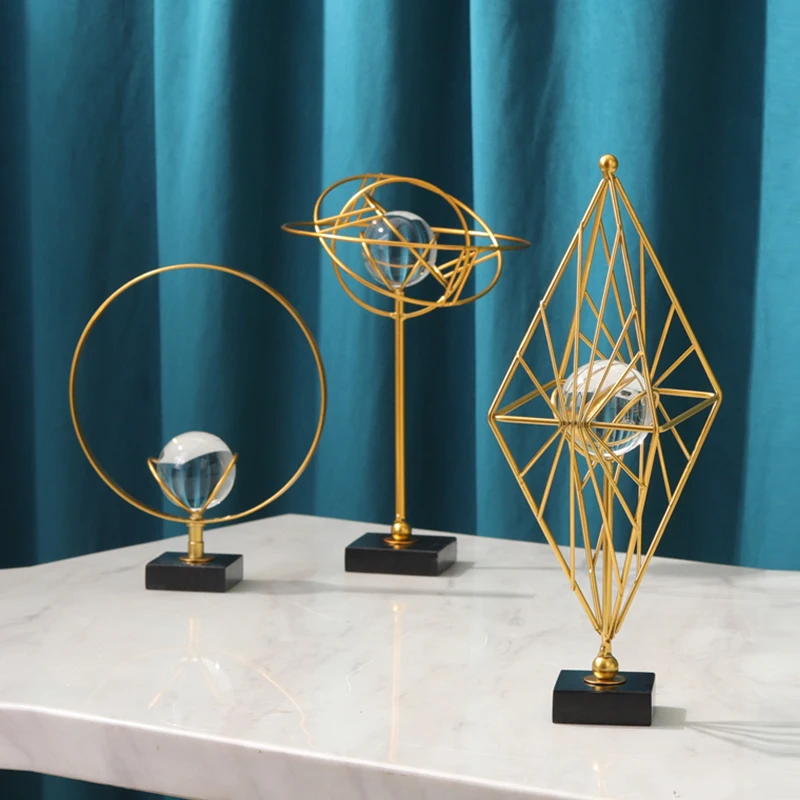 

Living Room Decoration Desk Decoration Metal Pendulum Stand Christmas Decorations Modern Ornaments Miniature Figurines Nordic