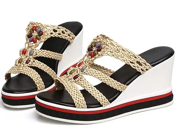 Новые летние кожаные тапочки в римском стиле Модные для женщин на нескользящей