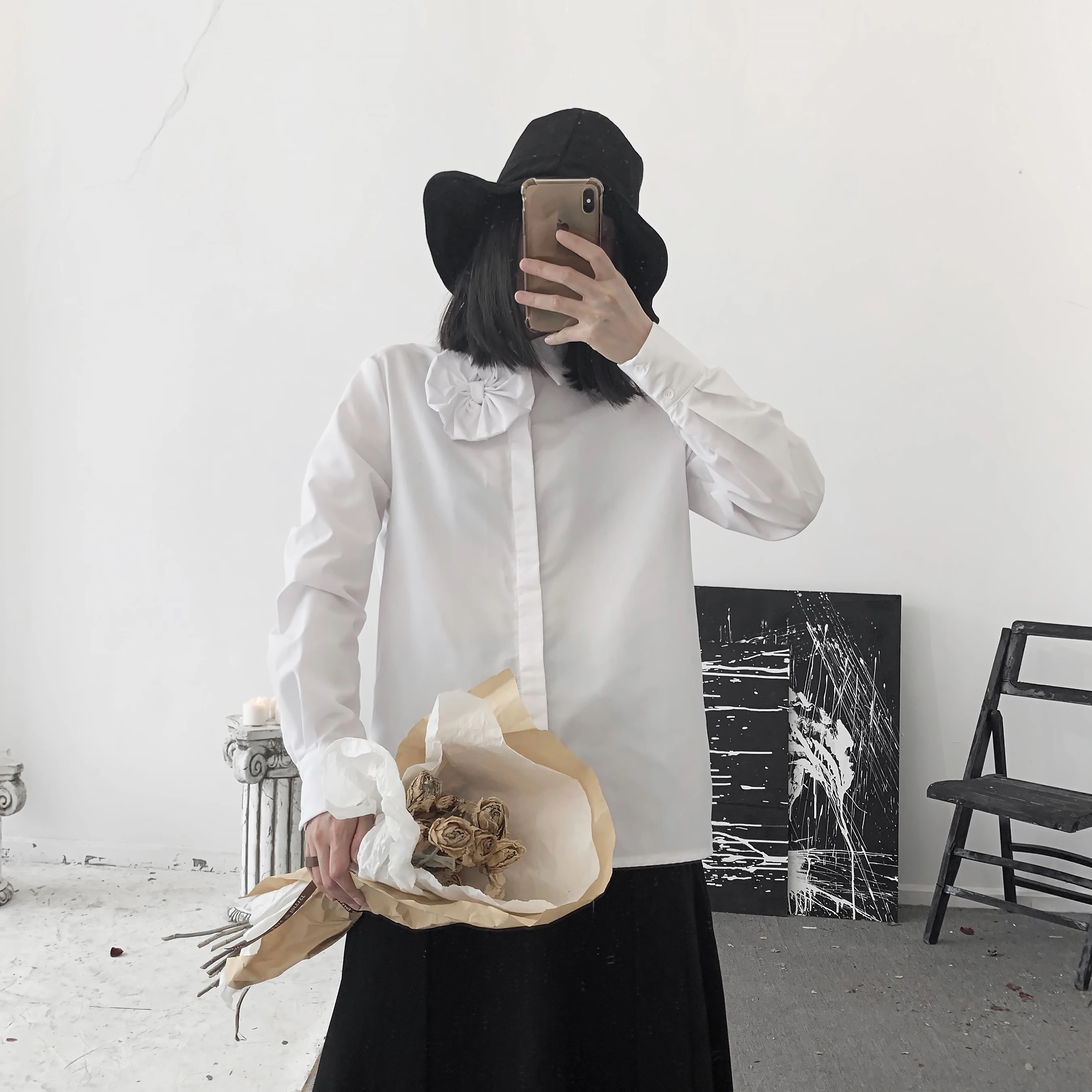 Женская приталенная рубашка с длинным рукавом черная однотонная Повседневная