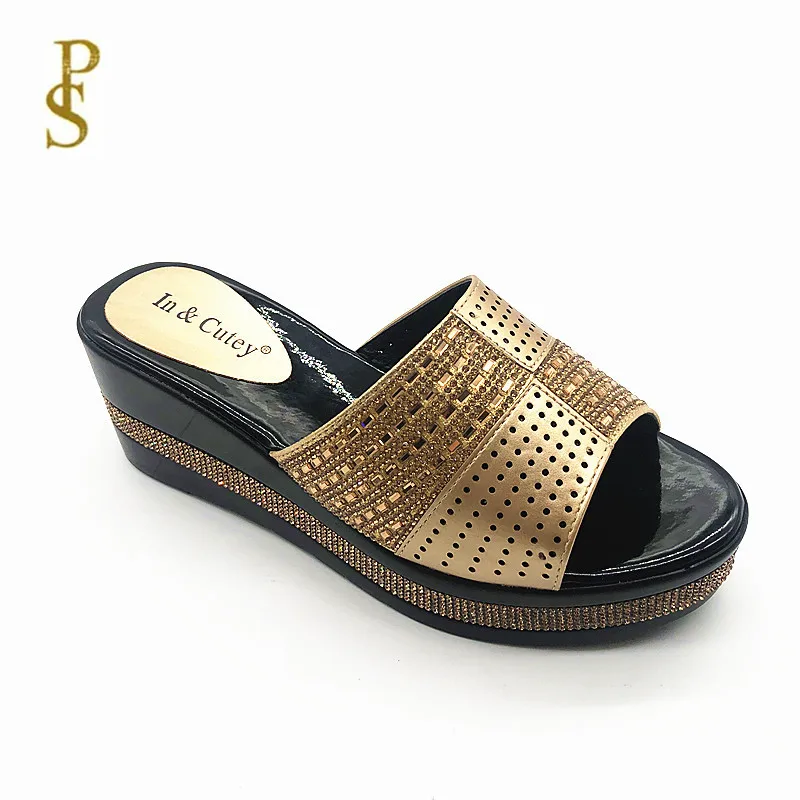 Удобные женские тапочки на танкетке Со стразы Тапочки для мамы | Обувь