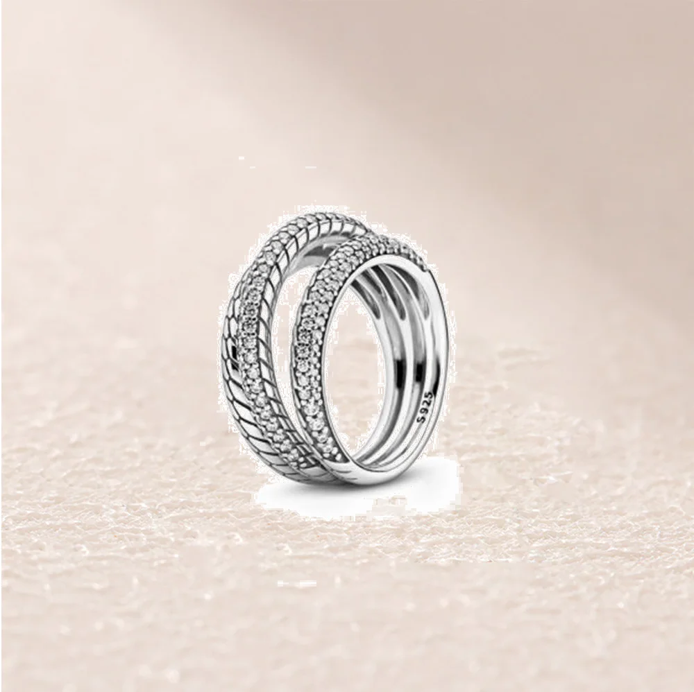

199083C01 Triple Band Pave Snake Chain Pattern Ring
