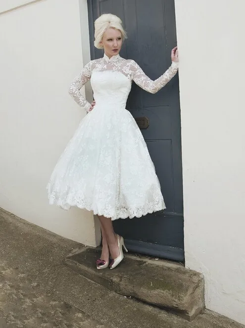

Wholesale Vintage High Neck Long Sleeve Tea Length Backless Lace bridal Gown 2018 vestido de noiva mother of the bride dresses