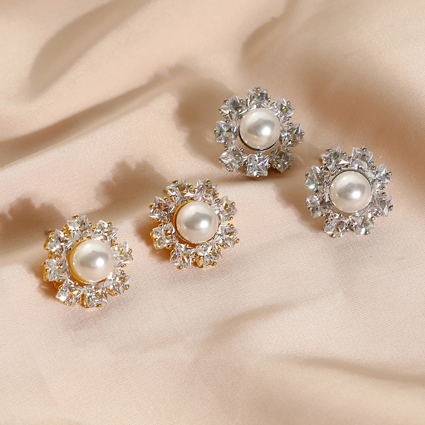 

Chic Elegant Zircon Stud Flower Pearl Earrings for Women Korean Fashion Jewelry Boucle Oreille Femme Pendientes Aretes De Mujer