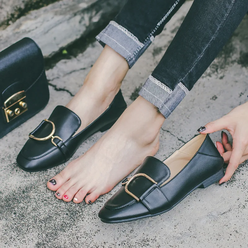 Женские лоферы из натуральной кожи металлическая пряжка квадратный носок