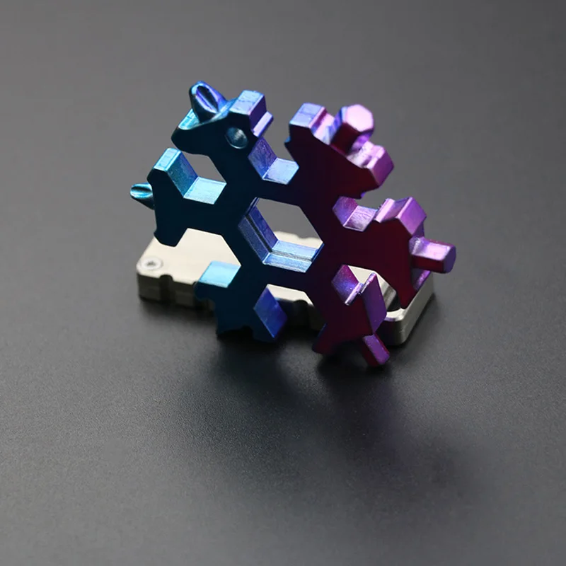 

19 in 1 Outdoor Travel Camping Multifunctional Keychain Snowflakes Tool Card Combination Snowflakes Tool Card-30