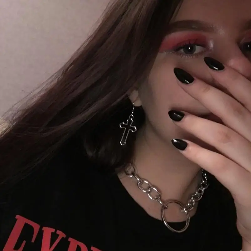 

2021 Hot Fashion Handmade Simple Cool Punk Vintage Silver Color Cross Charms Drop Earrings Jewelry Best Gift for Women Girls
