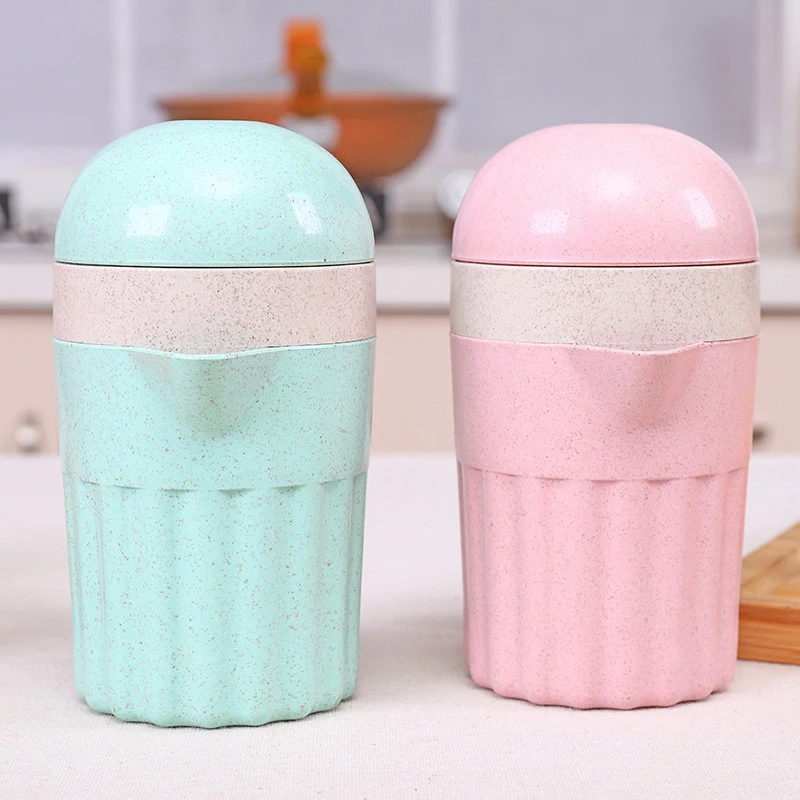 Портативный ручной блендер с соломенной насадкой для сока пластиковый