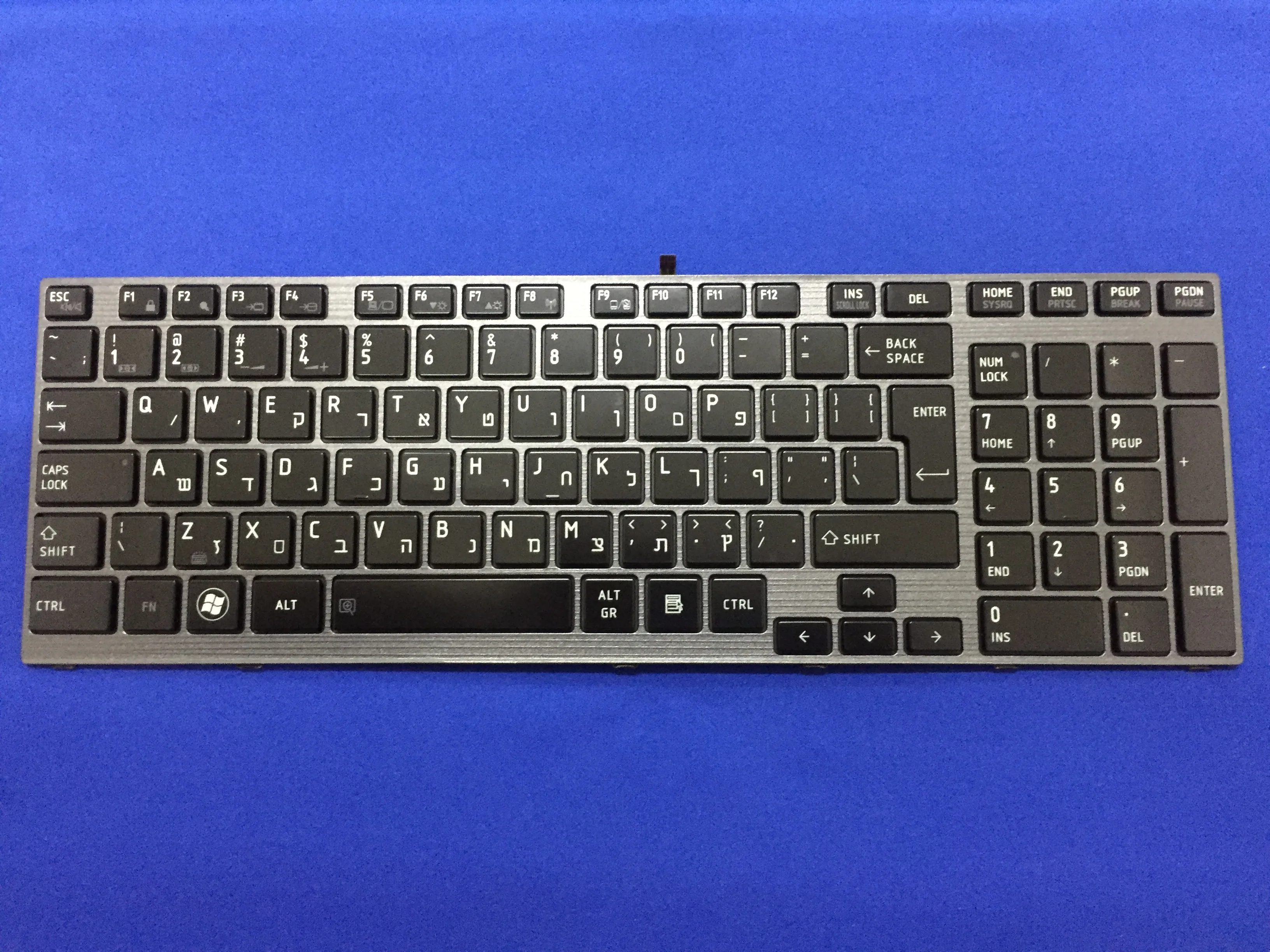 Новая клавиатура для ноутбука Toshiba Qosmio X770 X770-107 X775 X775-Q7272 с подсветкой на иврите |