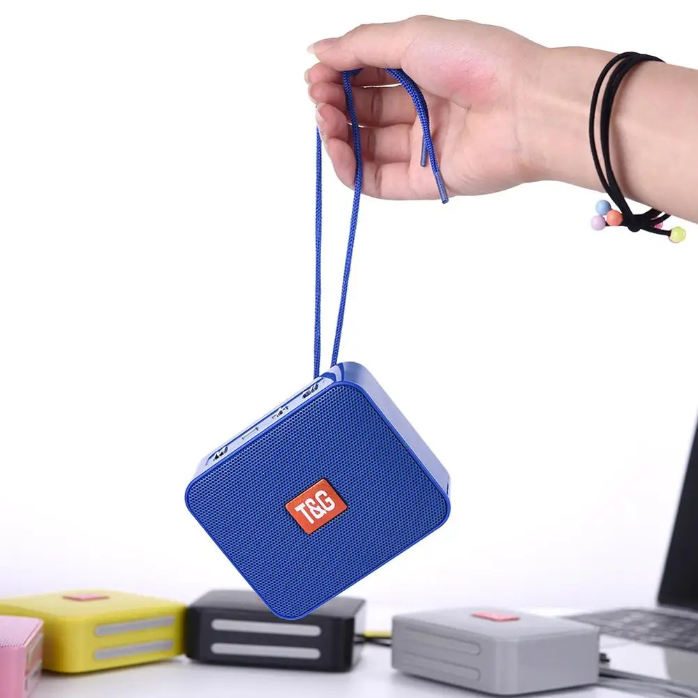 Фото Квадратная портативная Bluetooth мини Колонка Magix Box маленькая Беспроводная Квадратная портативная Bluetooth мини Колонка Magix Box маленькая Беспроводная