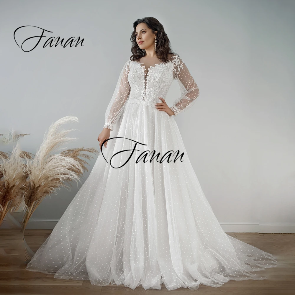 

2021 Sexy O-Neck Deep V Long Sleeve Wedding Dress Lace Appliques Spotted Bridal Gown robe de soirée de mariage Plus Size