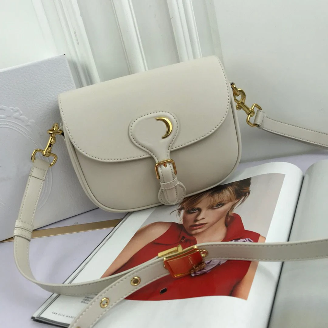 

High-quality small square bag female 2021 new fashion one-shoulder underarm bag wild temperament goddess messenger bag simple sm