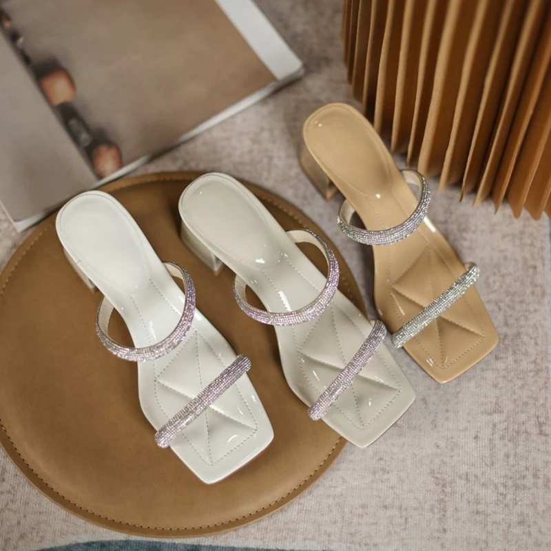 ?? 奪う猫ラインストーンハイヒールスリッパ夏パーティー女性の結婚式のファッションゼリーオープントゥミュール靴のサイズ33-40 B2620