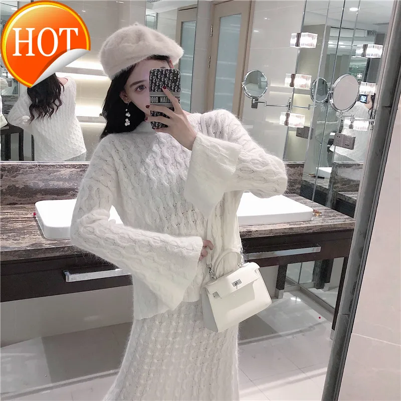 

Net red sweater suit dress feminine temperament fashionable light ripe small tall foreign style goddess two piece set 2020 NEW