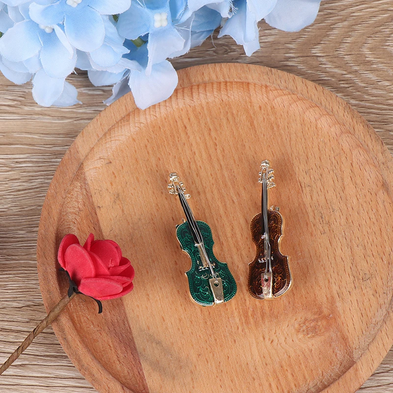 

2 Colors Musical Violin Brooches Enamel Stainless Steel Alloy Brooch Pins Girls Scarf Sweater Clips Badges Jewelry