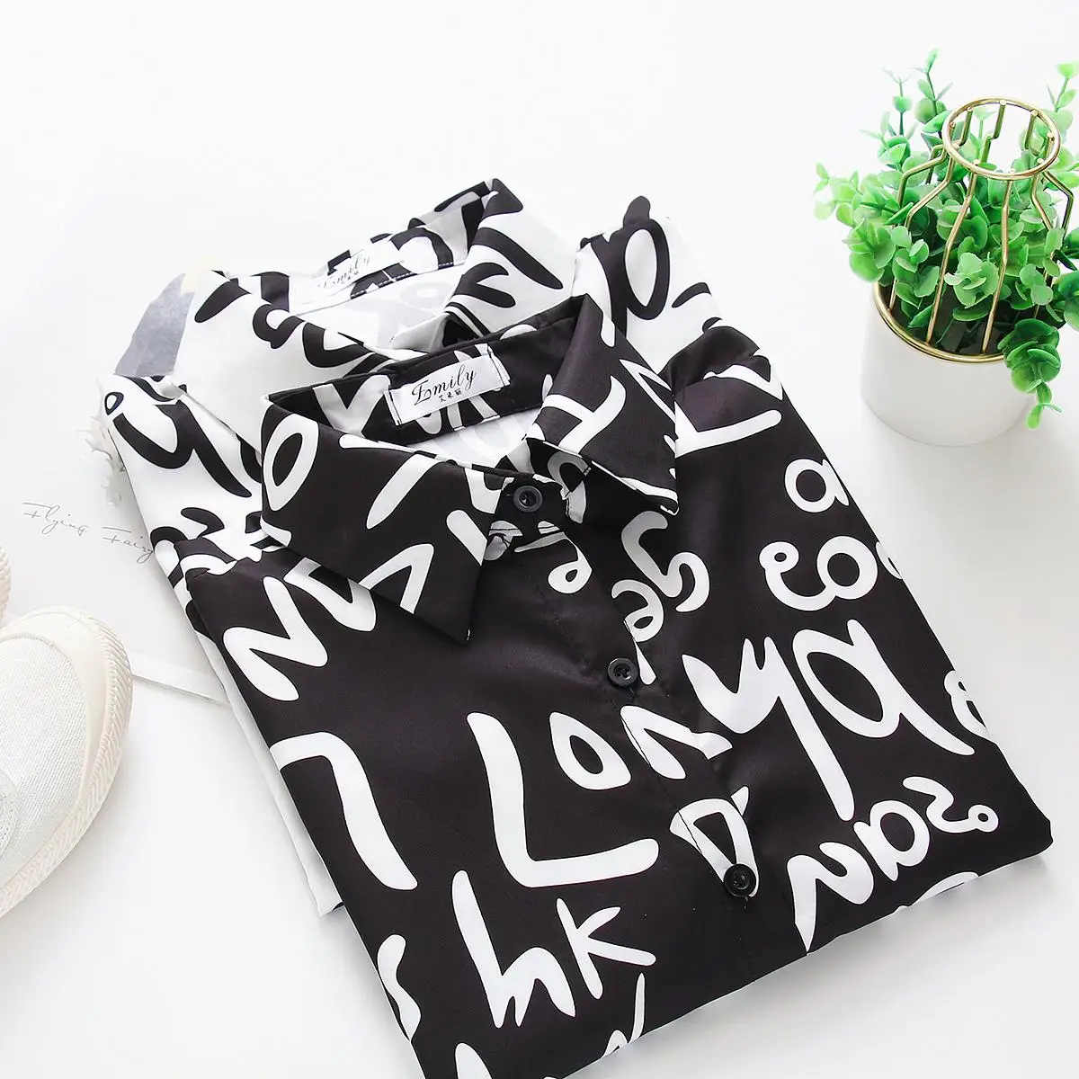 

6colors Graffiti letter printing Women Blouses Fashion Blouse Streetwear Turn Down Collar Long Sleeve Loose Shirt Blusas Mujer
