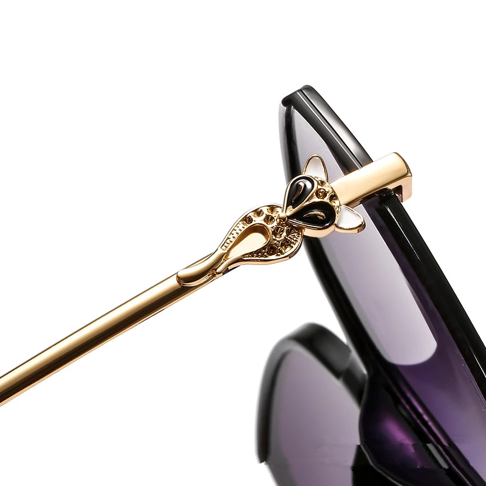 

2021 Fashion Sunglasses Women Vintage Metal Mirror Classic Vintage Sun Glasses Female Oculos De Sol Feminino UV400