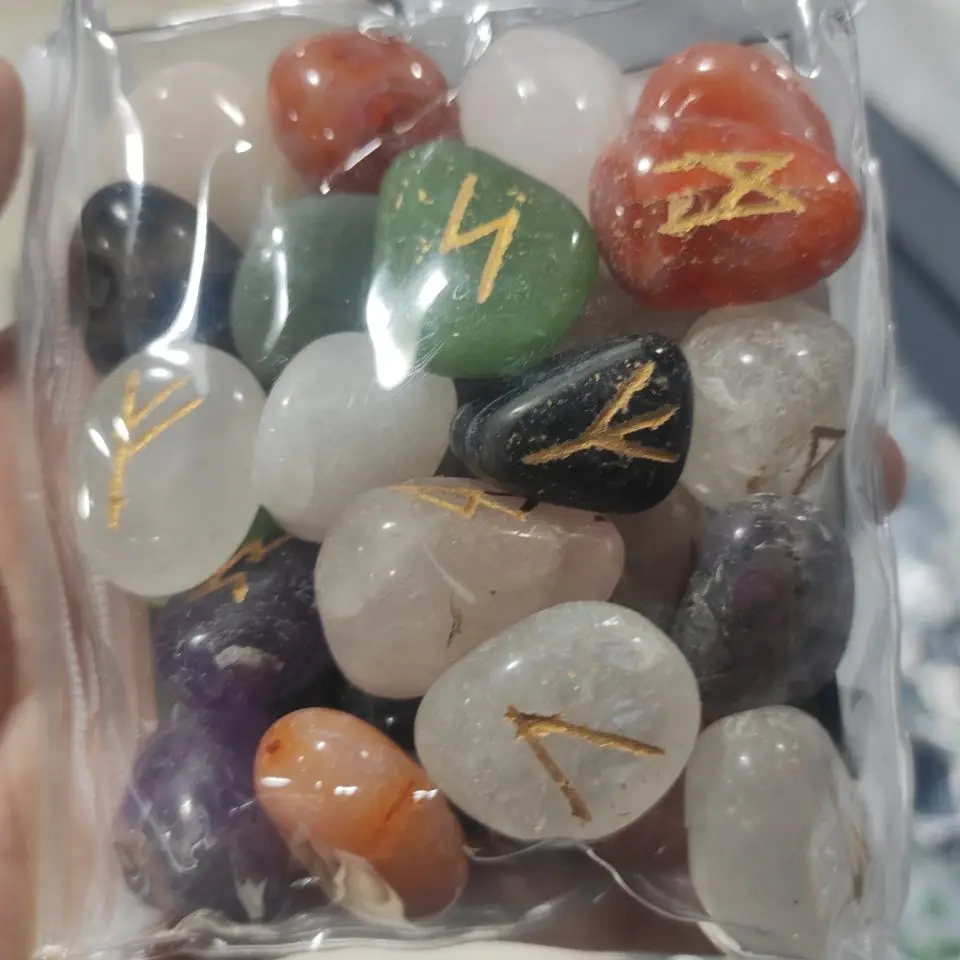 

a pack Natural Runes Divination Crystal Rune Stones Irregular Fortune-telling Polished Gemstone Gravel Healing Aquariums Decor
