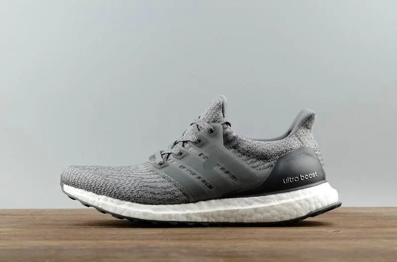 colour 14 Limitied распродажа ультра Boost 3,0 4,0 Тройная черно-белая мужская и женская спортивная обувь для бега UB 3,0 4,0 качественные кроссовки - Цвет: colour 14