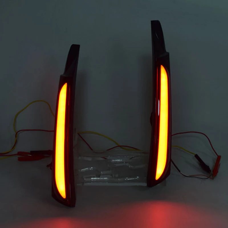 

LED Rear Pillar Lamp for Toyota Fortuner 2015-2017 Bumper Light Exalted Brake Light Reflector Warning Light