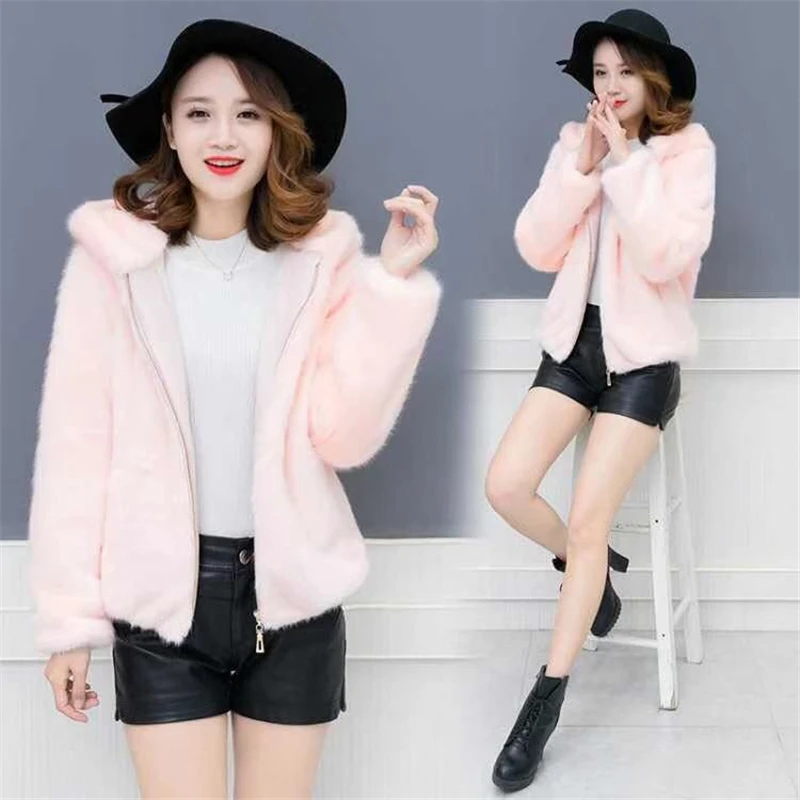 Women's Fur Coats in Winter Fake Fur Jackets Casual Loose Female Hoodies Coats New Fashion Outerwear For Ladies Coats  N222