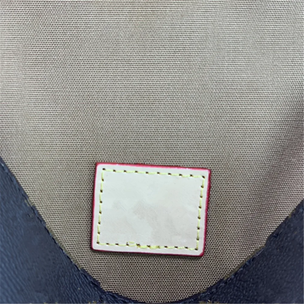 

2021 new handbag luxury leather classic printing triangle bag messenger shoulder bag