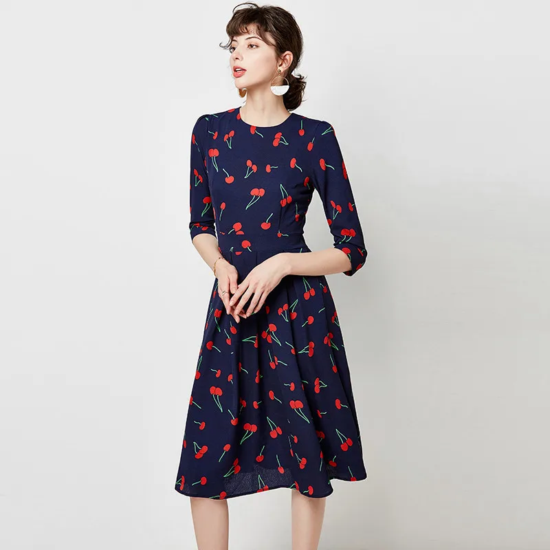 Платье HiloRill женское ТРАПЕЦИЕВИДНОЕ с принтом вишни вечерние вечернее винтажное