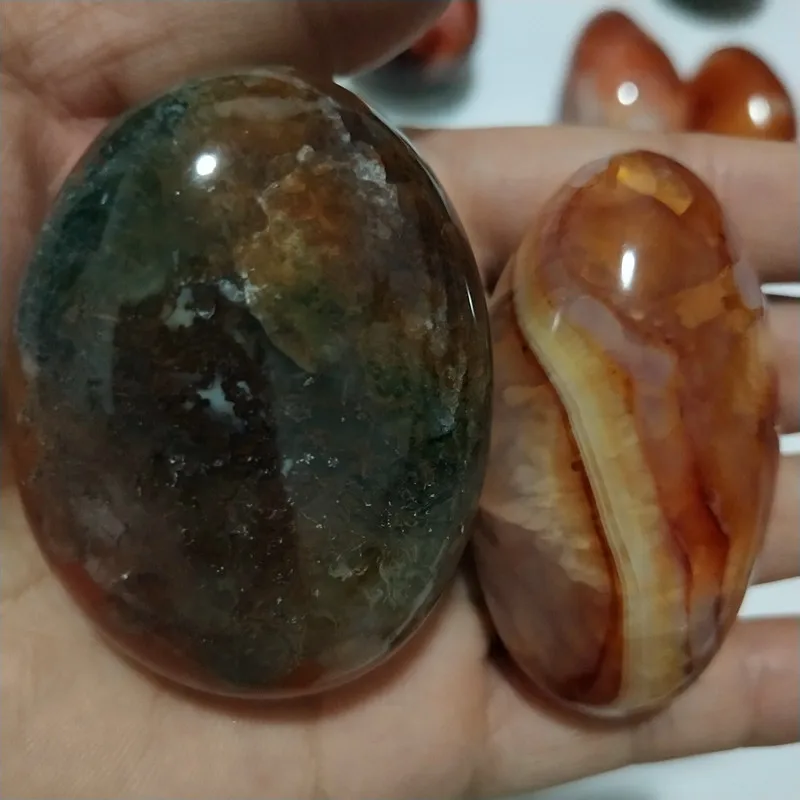 Натуральный камень красный агат пальмовые камни игры маленькие и кристаллы