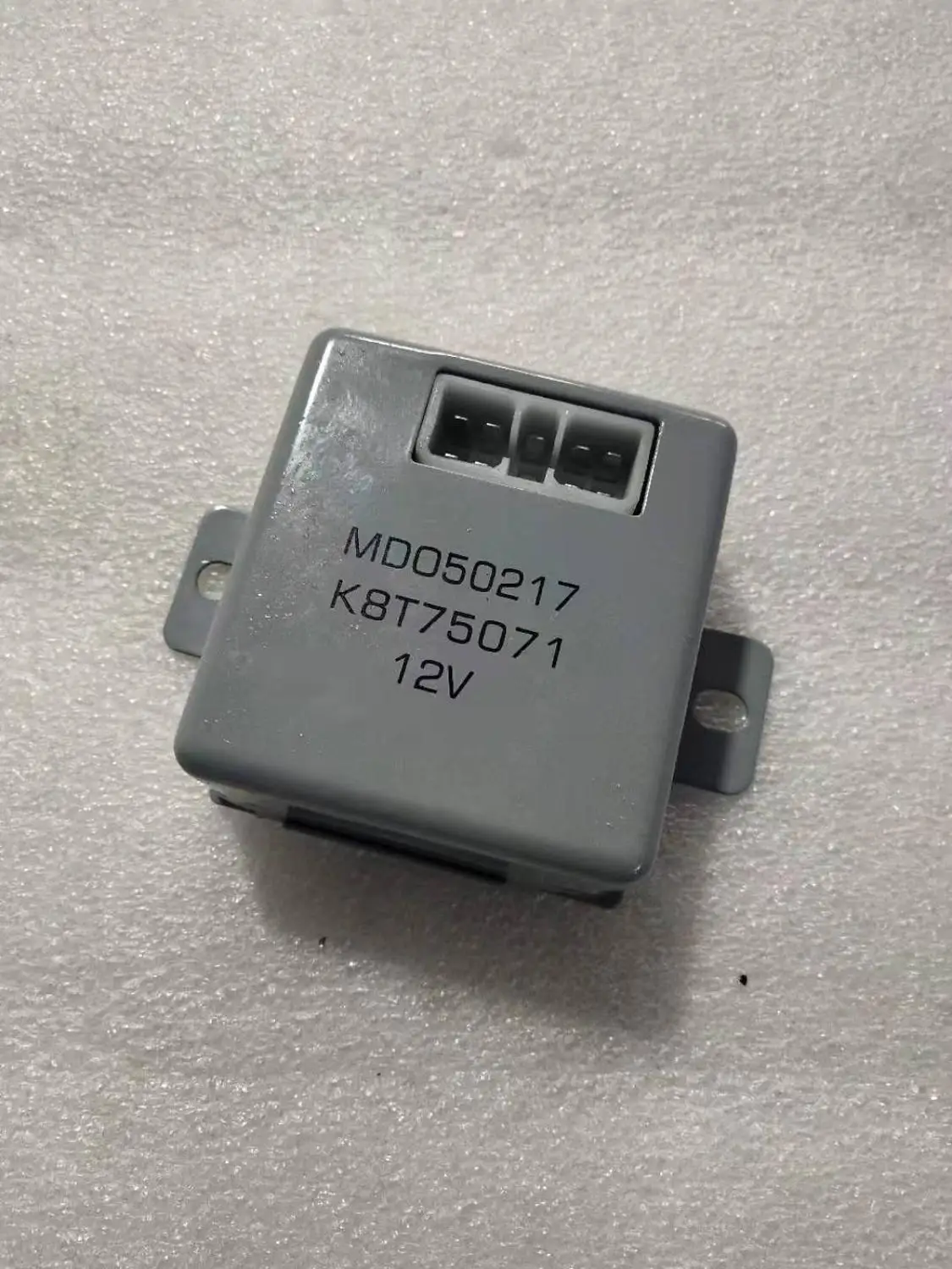 MD050217 для блока управления MD050217 для MITSUBISHI PAJERO SHOGUN MK1 DELICA L300
