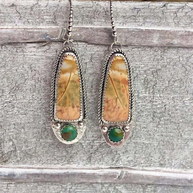 

Simple Retro Style Exquisite Turquoises Earrings Creative Personality Geometric Design Women's Jewelry Best Gift