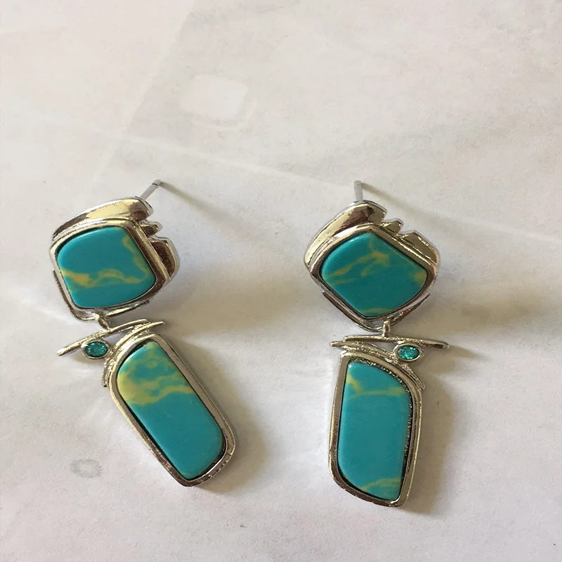 

Bohemian Vintage Turquoises Blue Stone Drop Earrings Tribal Jewelry Peculiar Delicate Banque Women's Earrings Accessories B4P550
