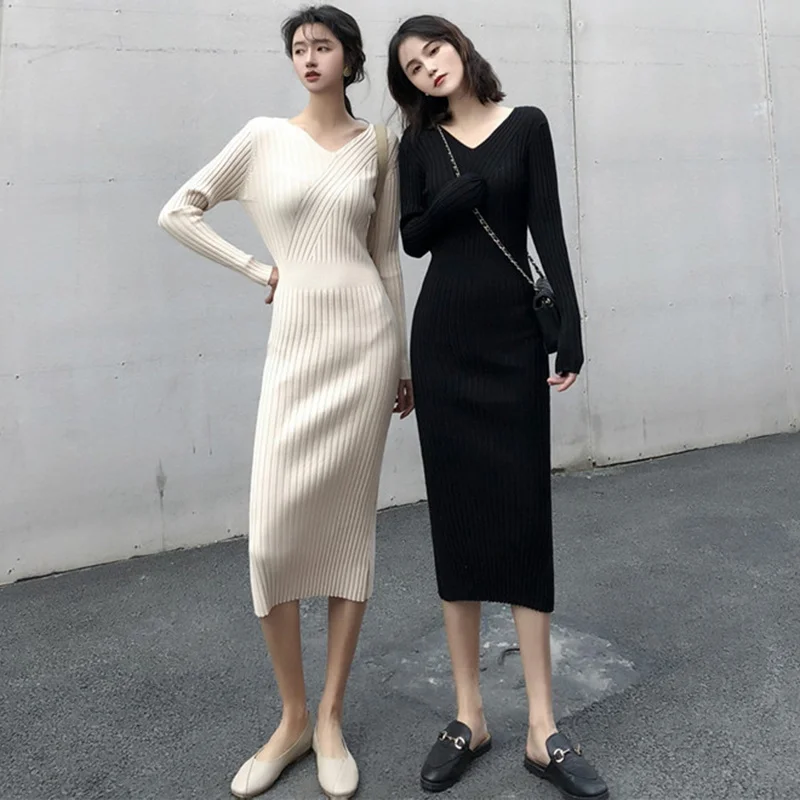

2021 Autumn French Style Retro V-neck Slim Fit Knitted Base Skirt Sunken Stripe Mid-Length Elegant Slim-Fit Long Sleeves Dress