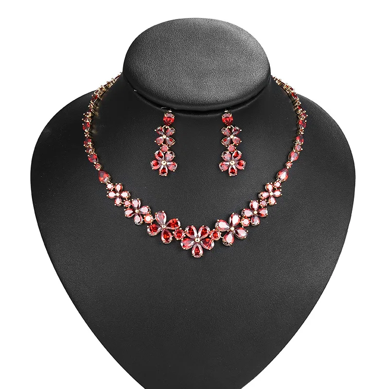 Ювелирные изделия Weiman набор из ожерелья и сережек с разноцветными фианитами