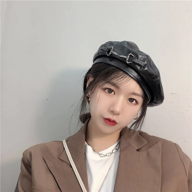 

2020ins Autumn/winter Leather Pu Ladies Beret Caps Windproof Warm Navy Hats Popular In Europe, Korea And JapaPU