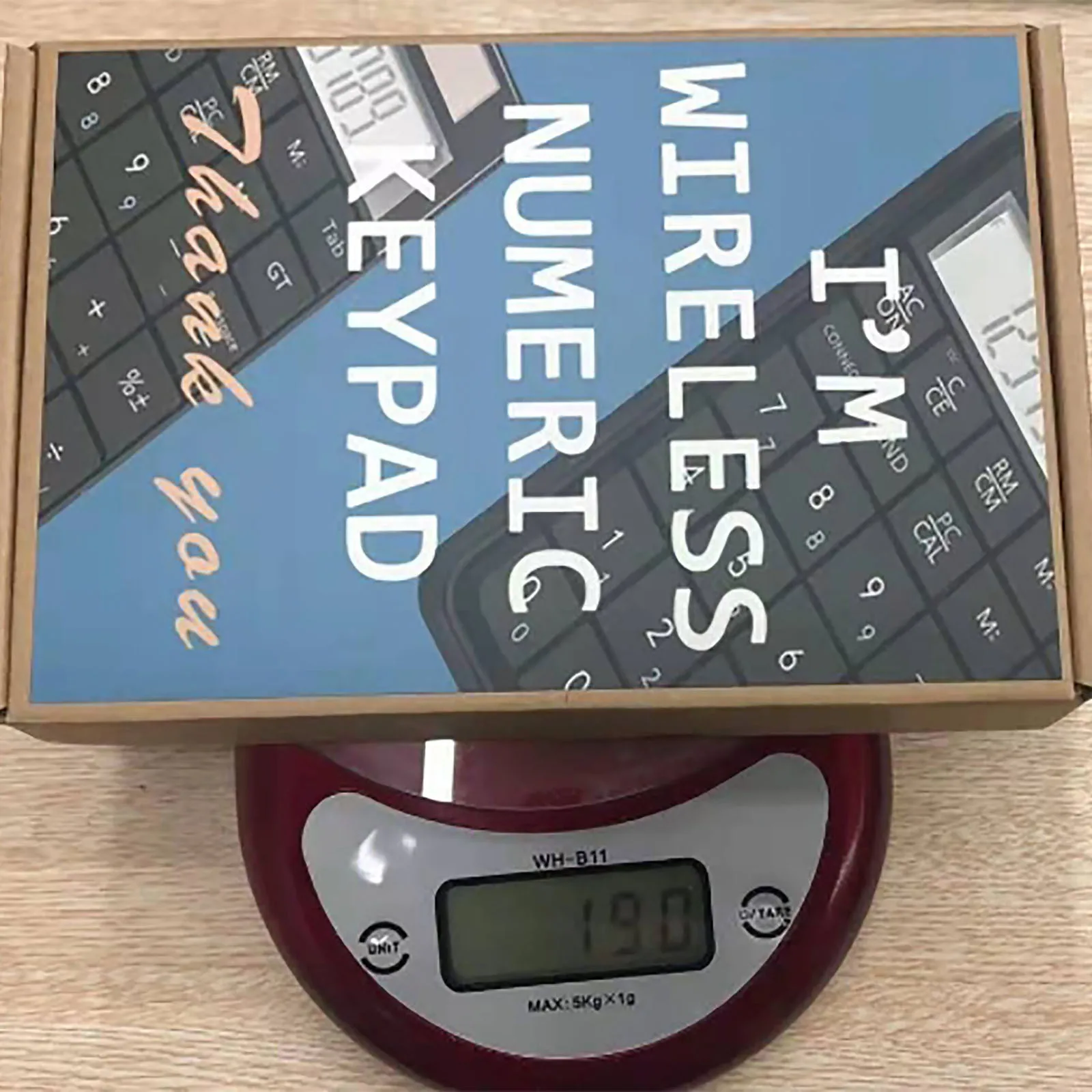 

Free Shipping 2.4g Mini 2-in-1 Wireless Usb Numeric Keypad With Calculator Display Screen Portable mini numeric keyboard
