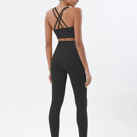 Soisou Nylon Yoga Conjunto de ginástica feminina Fitness Conjunto de fitness Woman 2 peças Leggings Sport Bra Bra respirável roupas femininas roupas