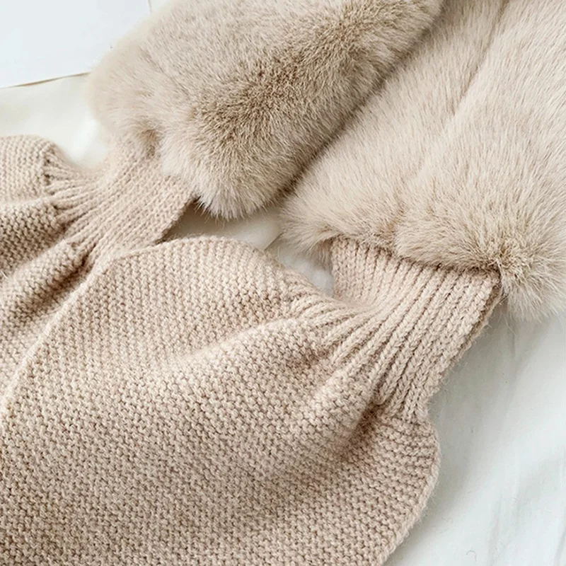

Warm and Windproof Stitching Plush Scarf Korean Fashion Sweet Scarf Warm Thick Plush Scarf