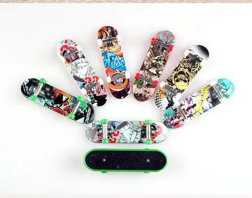 

Mini Finger Board Skateboard Boy Kid Children Party Toy Birthday Xmas Gift