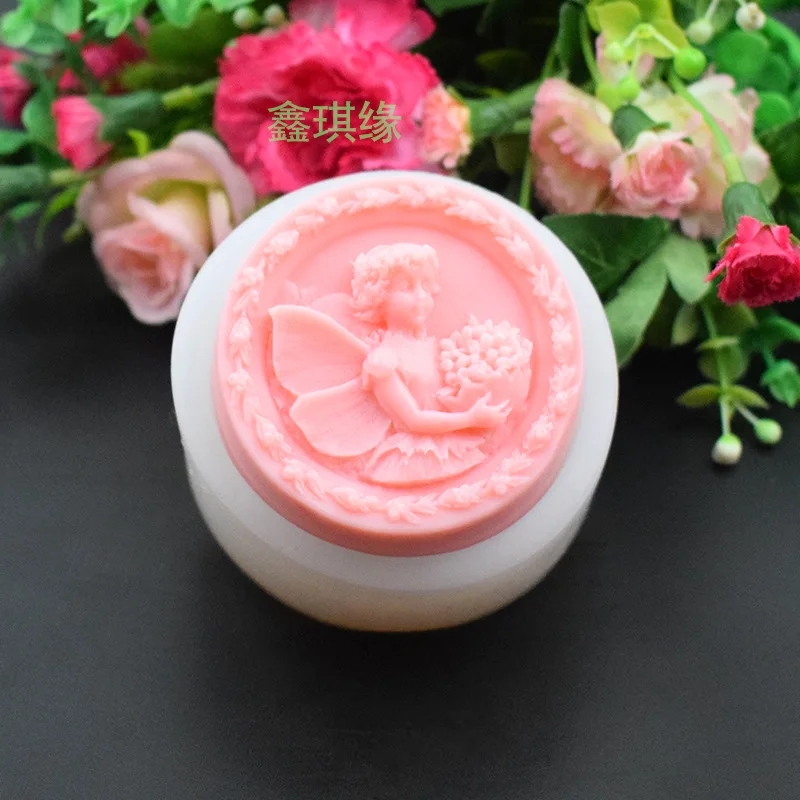 

Silicone Mold Girl Holding Flowers Fondant Cake Chocolate Clay Epoxy Mold Handmade Soap Aromatherapy Plaster Kitchen Tools Acce