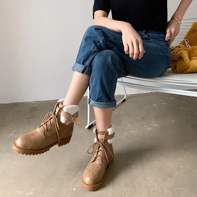 

Women Boots Winter New Fashion Brand Martin Boots Retro Lady Shoes Female Brand Warm Shoes Thick Fur Boots Ankle Boots Plush