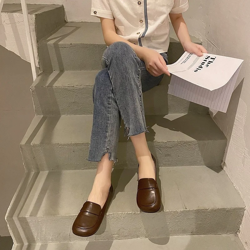 

Retro Square Head Soft Leather Small Leather Shoes Female 2021 New Fairy Gentle Flat Loafers Single Shoes