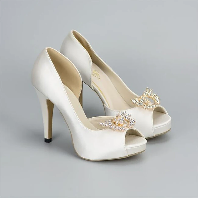 2PCS Rhinestone Shoe Charm Flower Buckle Detachable Shoe Clips Bridal Wedding Party Shoe Decor