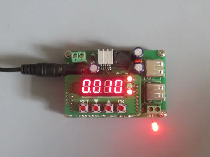 90W NC программируемый Питание модуль DC понижающий преобразователь 5V ~ 40V до 0 36V 3A 12v