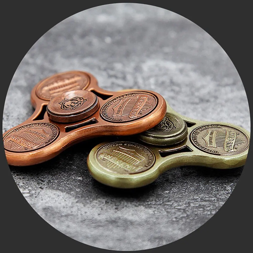 Цинковый сплав палец антистресс с подшипником треугольная монета вращающийся