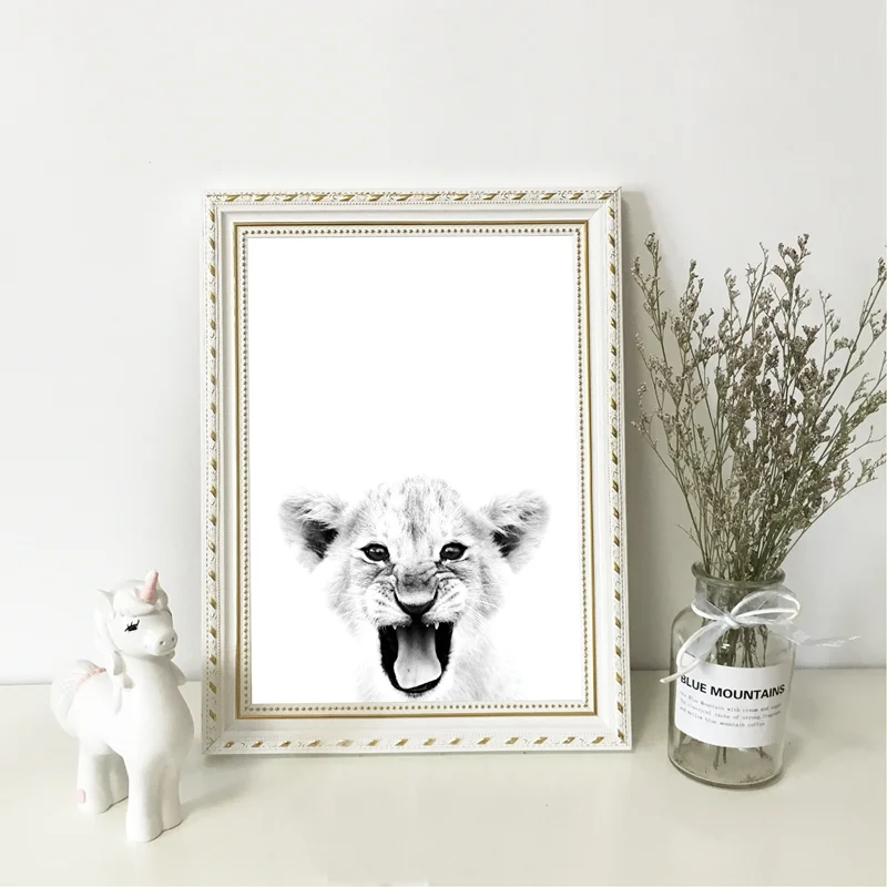 

Art Canvas Painting Baby Lion Print Wildlife Animal Black White Photography Poster Hakuna Matata Quote Scandinavian Home